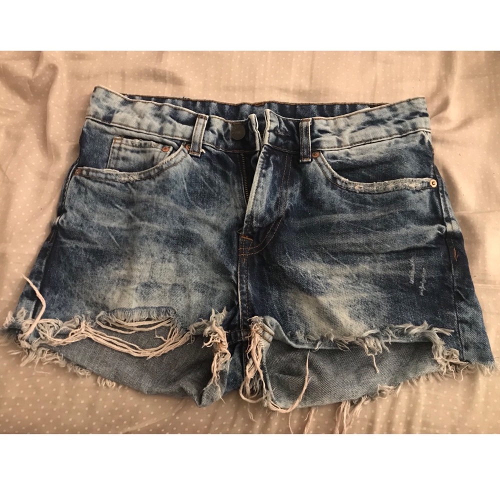 Acid Wash Ripped Denim Shorts